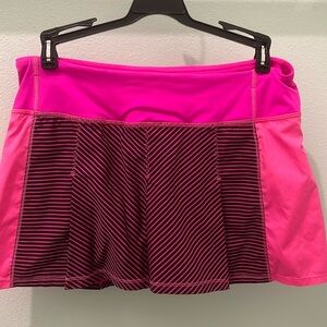 Lululemon athletic SKORT in great pre-love condition.